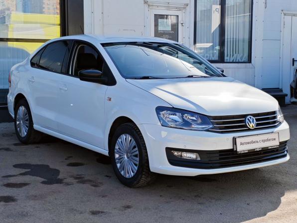 Volkswagen Polo V Рестайлинг с пробегом 2020 года, цена 1 000 000 рублей, 111326 км, седан, Автокод Объявления
