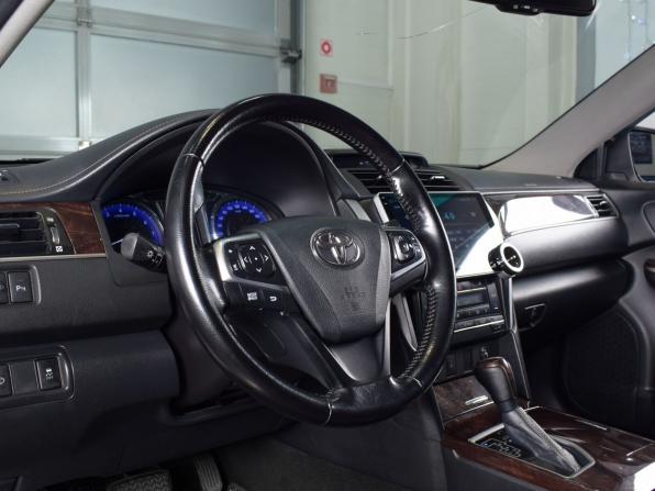 Toyota Camry VII (XV50) Рестайлинг 2 с пробегом 2017 года, цена 1 749 999 рублей, 173840 км, седан, Автокод Объявления