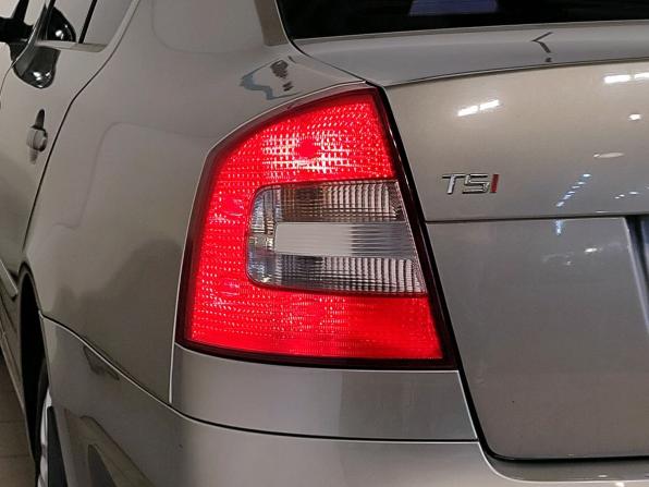 Skoda Octavia II (A5) Рестайлинг с пробегом 2013 года, цена 889 000 рублей, 224257 км, лифтбек, Автокод Объявления
