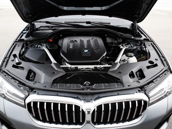 BMW 5 серии VII (G30/G31/G38) Рестайлинг с пробегом 2020 года, цена 6 070 000 рублей, 45893 км, седан, Автокод Объявления