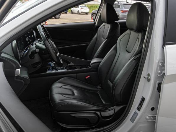 Hyundai Avante VII с пробегом 2020 года, цена 1 850 000 рублей, 96255 км, седан, Автокод Объявления