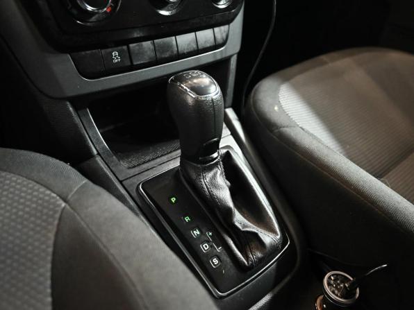 Skoda Yeti I с пробегом 2015 года, цена 750 000 рублей, 216250 км, внедорожник, Автокод Объявления