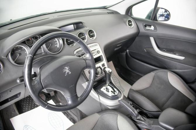 Peugeot 308 I Рестайлинг с пробегом 2012 года, цена 649 000 рублей, 228000 км, хэтчбек, Автокод Объявления