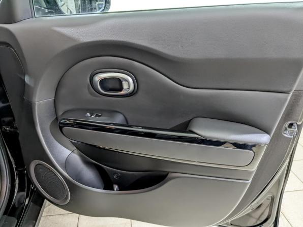 Kia Soul II Рестайлинг с пробегом 2019 года, цена 1 699 000 рублей, 109090 км, хэтчбек, Автокод Объявления