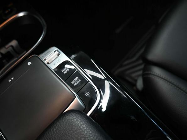 Mercedes-Benz A-Класс IV (W177) с пробегом 2020 года, цена 3 049 900 рублей, 80000 км, седан, Автокод Объявления