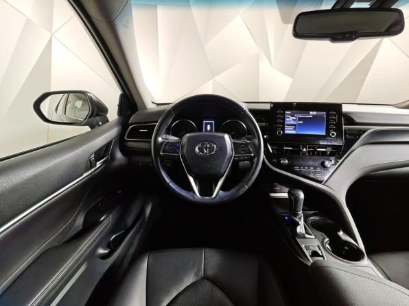 Toyota Camry VIII (XV70) Рестайлинг с пробегом 2022 года, цена 2 845 000 рублей, 77998 км, седан, Автокод Объявления