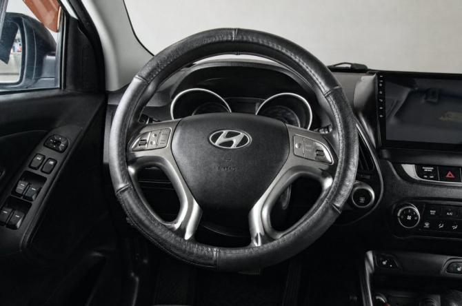 Hyundai ix35 I с пробегом 2010 года, цена 1 299 000 рублей, 165000 км, внедорожник, Автокод Объявления