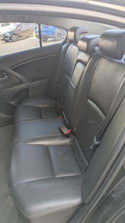 Toyota Avensis III с пробегом 2011 года, цена 815 000 рублей, 261150 км, седан, Автокод Объявления