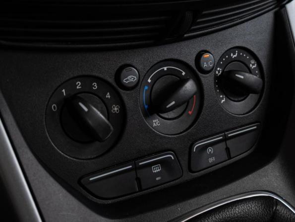 Ford C-MAX II с пробегом 2013 года, цена 850 000 рублей, 116906 км, компактвэн, Автокод Объявления