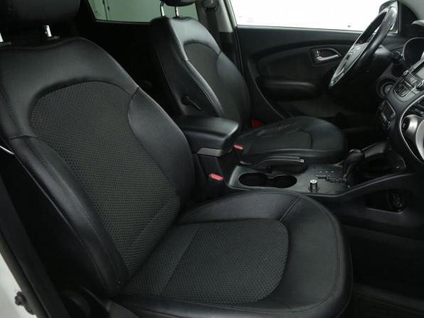Hyundai ix35 I с пробегом 2013 года, цена 965 000 рублей, 185900 км, внедорожник, Автокод Объявления