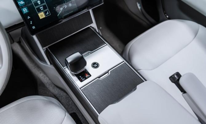 Новый Land Rover Range Rover V 2026 года, цена 34 100 000 рублей, внедорожник, Автокод Объявления