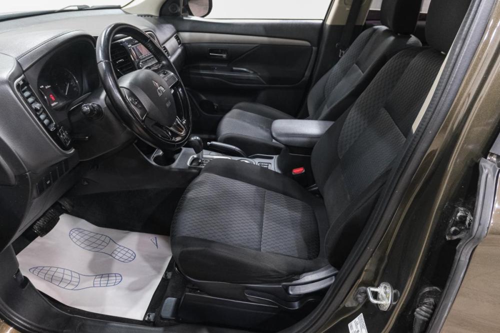 Mitsubishi Outlander III Рестайлинг 2 Новокузнецк  - изображение 12