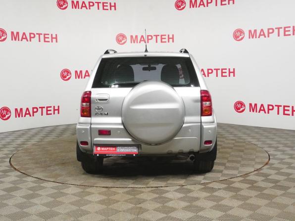 Toyota RAV4 II (XA20) Рестайлинг с пробегом 2003 года, цена 698 000 рублей, 252912 км, внедорожник, Автокод Объявления