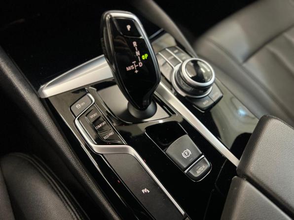 BMW 5 серии VII (G30/G31/G38) с пробегом 2017 года, цена 3 100 000 рублей, 155788 км, седан, Автокод Объявления