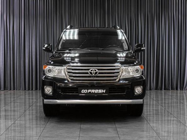 Toyota Land Cruiser 200 Series Рестайлинг 1 с пробегом 2013 года, цена 3 949 000 рублей, 193941 км, внедорожник, Автокод Объявления