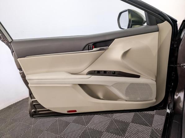 Toyota Camry VIII (XV70) Рестайлинг с пробегом 2022 года, цена 3 125 000 рублей, 68525 км, седан, Автокод Объявления