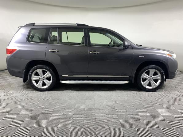 Toyota Highlander II (XU40) Рестайлинг с пробегом 2012 года, цена 1 825 000 рублей, 235478 км, внедорожник, Автокод Объявления