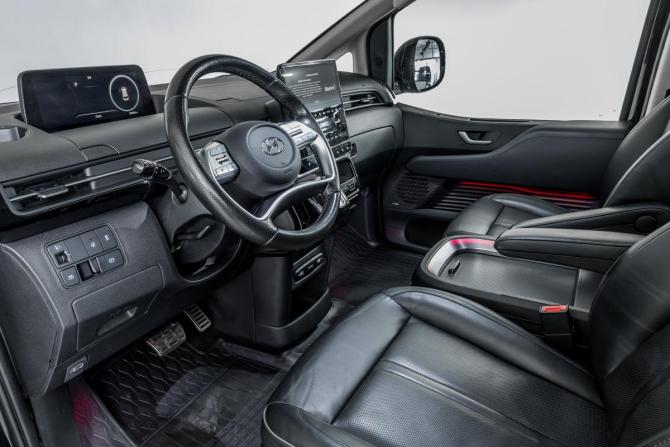 Hyundai Staria I с пробегом 2022 года, цена 4 059 000 рублей, 158058 км, минивэн, Автокод Объявления
