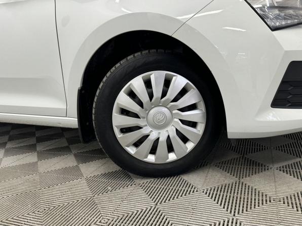 Skoda Rapid II с пробегом 2021 года, цена 1 290 000 рублей, 195827 км, лифтбек, Автокод Объявления