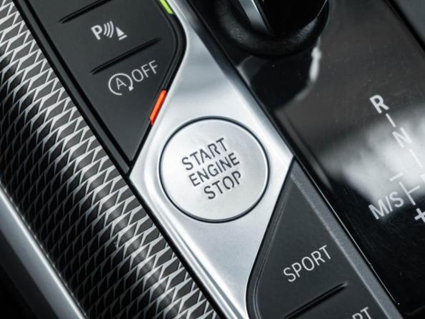 BMW 3 серии VII (G2x) с пробегом 2019 года, цена 5 399 000 рублей, 71906 км, седан, Автокод Объявления