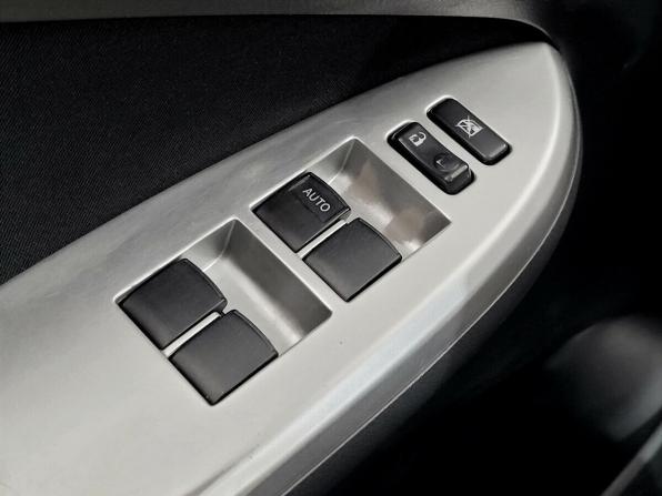 Toyota Corolla X (E140 E150) Рестайлинг с пробегом 2010 года, цена 985 000 рублей, 176397 км, седан, Автокод Объявления