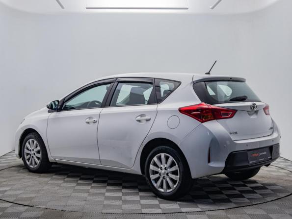 Toyota Auris II с пробегом 2013 года, цена 1 070 000 рублей, 158921 км, хэтчбек, Автокод Объявления