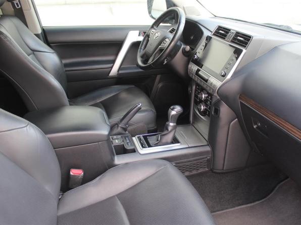 Toyota Land Cruiser Prado 150 Series Рестайлинг 3 с пробегом 2020 года, цена 5 750 000 рублей, 130659 км, внедорожник, Автокод Объявления