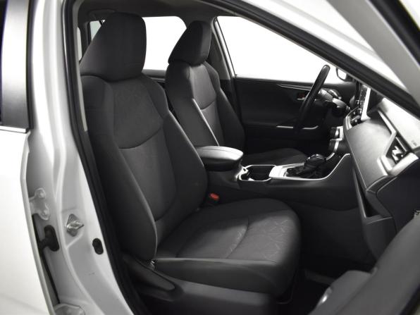 Toyota RAV4 V (XA50) с пробегом 2019 года, цена 2 749 900 рублей, 122488 км, внедорожник, Автокод Объявления