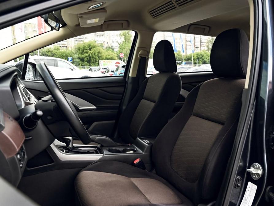 Mitsubishi Xpander I Екатеринбург  - изображение 17