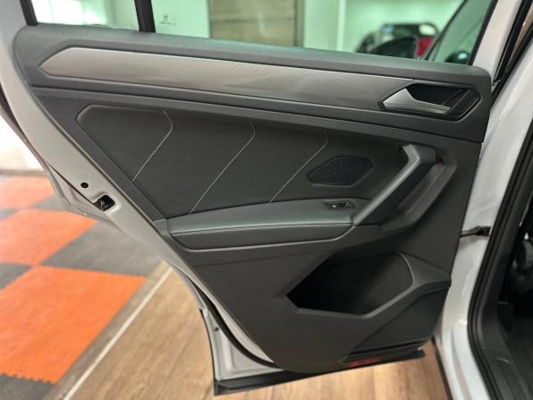 Volkswagen Tiguan II с пробегом 2019 года, цена 2 600 000 рублей, 109749 км, внедорожник, Автокод Объявления
