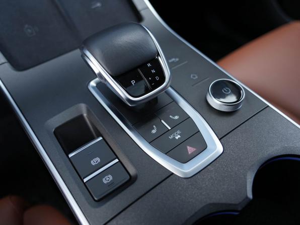 Omoda C5 I с пробегом 2022 года, цена 1 750 000 рублей, 49796 км, внедорожник, Автокод Объявления