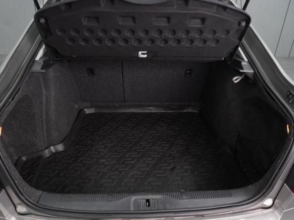 Skoda Octavia II (A5) Рестайлинг с пробегом 2011 года, цена 984 000 рублей, 142630 км, лифтбек, Автокод Объявления