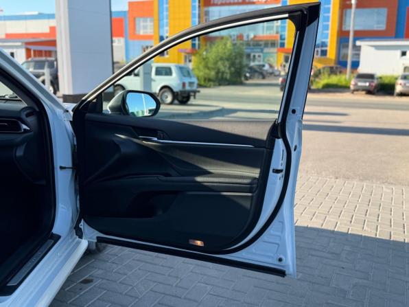 Toyota Camry VIII (XV70) Рестайлинг с пробегом 2021 года, цена 3 150 000 рублей, 97200 км, седан, Автокод Объявления