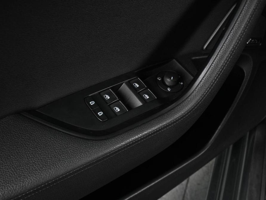 Skoda Superb III Рестайлинг Ростов-на-Дону  - изображение 18