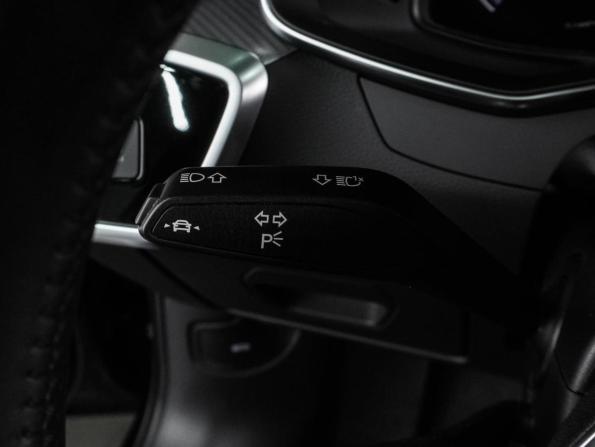 Audi A6 V (C8) с пробегом 2019 года, цена 4 240 000 рублей, 65016 км, седан, Автокод Объявления