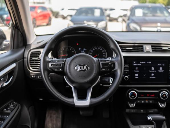 Kia Rio IV Рестайлинг с пробегом 2021 года, цена 1 747 030 рублей, 45906 км, хэтчбек, Автокод Объявления