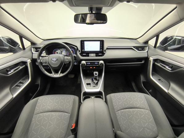 Toyota RAV4 V (XA50) с пробегом 2020 года, цена 3 296 000 рублей, 116554 км, внедорожник, Автокод Объявления