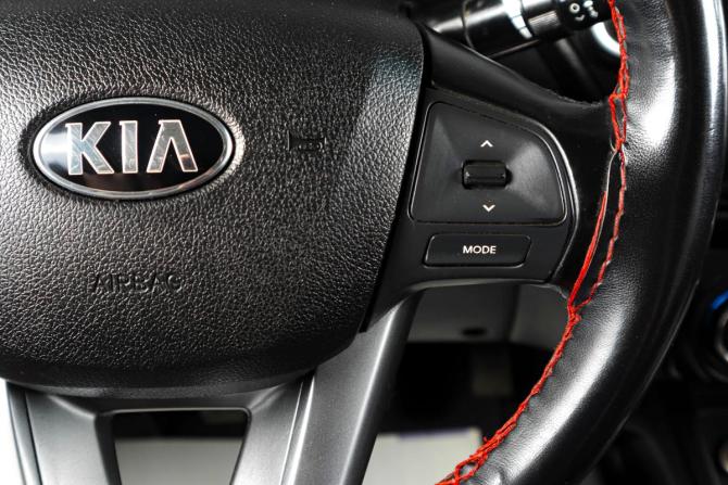 Kia Rio III с пробегом 2014 года, цена 759 000 рублей, 176383 км, седан, Автокод Объявления