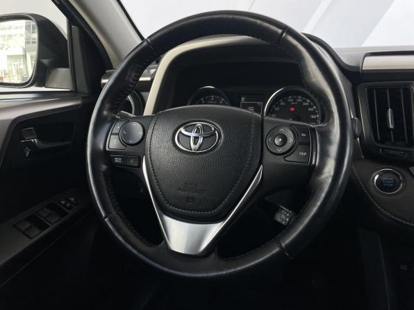 Toyota RAV4 IV (XA40) Рестайлинг с пробегом 2015 года, цена 2 998 000 рублей, 88178 км, внедорожник, Автокод Объявления