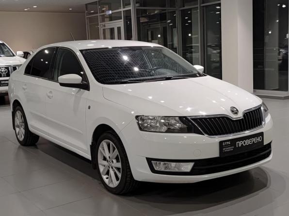 Skoda Rapid I с пробегом 2015 года, цена 1 050 000 рублей, 96314 км, лифтбек, Автокод Объявления