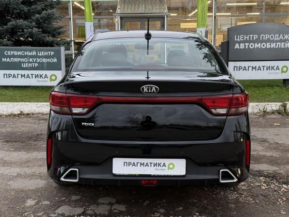 Kia Rio IV Рестайлинг с пробегом 2021 года, цена 1 380 000 рублей, 53049 км, седан, Автокод Объявления