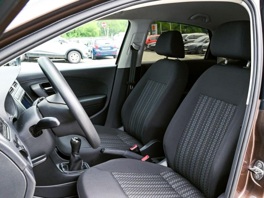 Volkswagen Polo V Рестайлинг Екатеринбург  - изображение 14