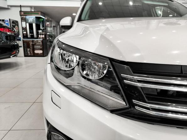 Volkswagen Tiguan I Рестайлинг с пробегом 2012 года, цена 1 050 000 рублей, 213896 км, внедорожник, Автокод Объявления