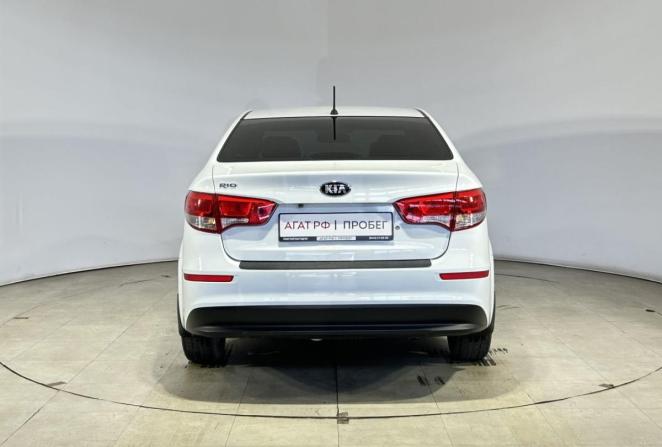 Kia Rio III Рестайлинг с пробегом 2016 года, цена 850 000 рублей, 230679 км, седан, Автокод Объявления