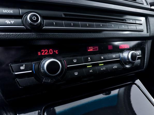 BMW 5 серии VI (F10/F11/F07) Рестайлинг с пробегом 2013 года, цена 1 800 000 рублей, 169045 км, седан, Автокод Объявления