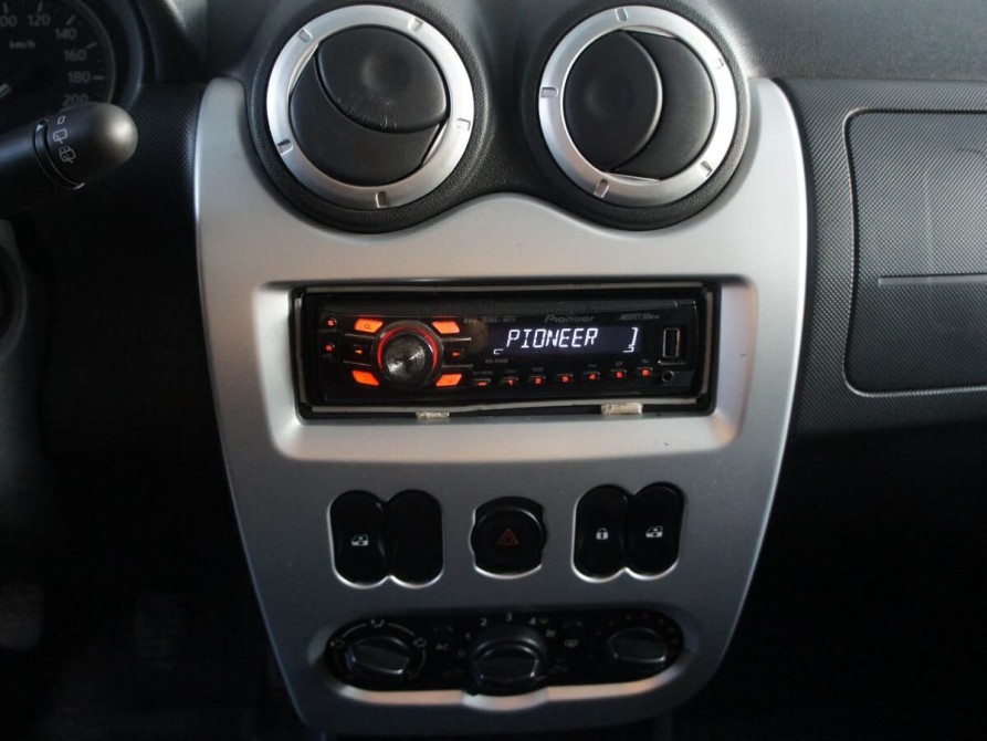 Renault Sandero II Березовский  - изображение 12