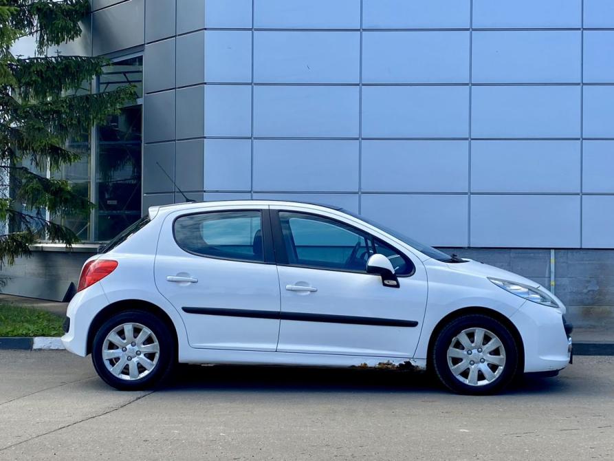 Peugeot 207 I Москва  - изображение 4