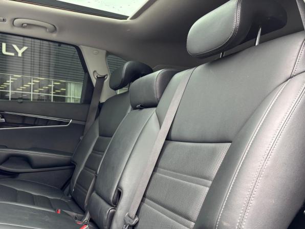Kia Sorento III Prime Рестайлинг с пробегом 2019 года, цена 2 860 000 рублей, 138174 км, внедорожник, Автокод Объявления