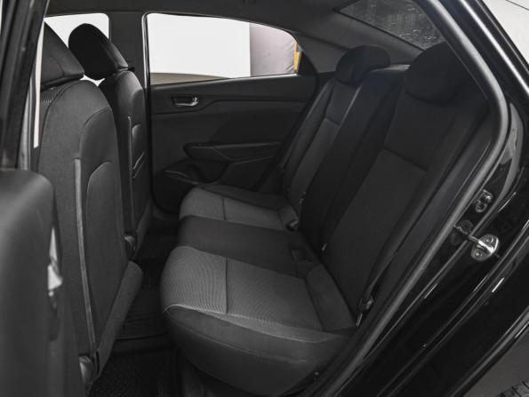 Hyundai Solaris II с пробегом 2017 года, цена 1 177 000 рублей, 189488 км, седан, Автокод Объявления