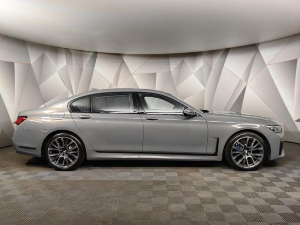 BMW 7 серии VI (G11/G12) Рестайлинг с пробегом 2021 года, цена 6 399 000 рублей, 102872 км, седан, Автокод Объявления